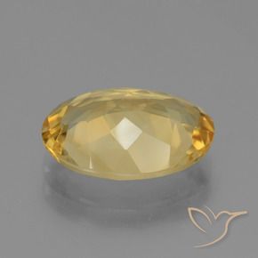 Citrino Dorado medio natural de 4.24 ct, Ovalada, VVS