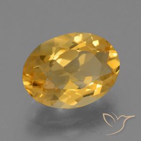 Citrino Dorado oscuro natural de 4.03 ct, Ovalada, VVS