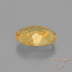 Citrino Dorado medio natural de 2.06 ct, Ovalada, VVS-VS