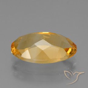 Citrino Dorado oscuro medio natural de 3.91 ct, Ovalada, VS