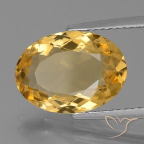 Citrino Dorado oscuro natural de 4.42 ct, Ovalada, VVS