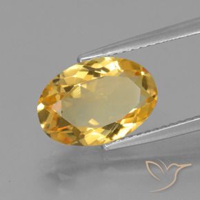 Citrino Dorado claro medio natural de 3.17 ct, Ovalada, VVS