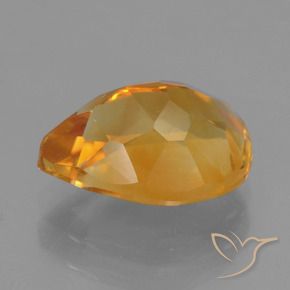 Citrino Dorado naranja intenso natural de 2.63 ct, En forma de pera, VS