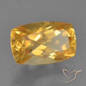 Citrino Dorado medio natural de 2.65 ct, Forma Cojín, VVS-VS