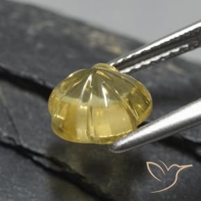 Citrino Dorado claro natural de 1.97 ct, Corte Flor, Transparente