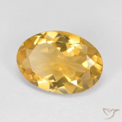 Citrino Dorado medio natural de 4.75 ct, Ovalada, VVS-VS