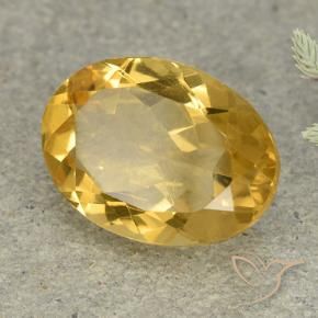 Citrino Dorado claro medio natural de 4.99 ct, Ovalada, VVS-VS