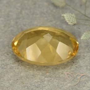Citrino Dorado claro medio natural de 4.99 ct, Ovalada, VVS-VS