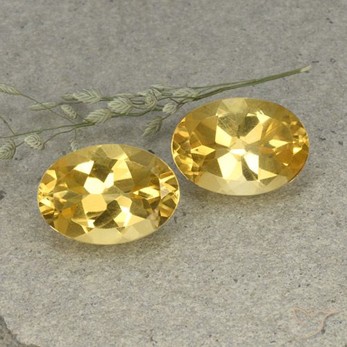 10.99ctw Natural Dorado medio Citrino, Ovalada, VVS-VS
