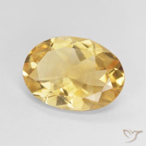 Citrino Medium Light-Golden natural de 4.28 ct, Ovalada, VVS-VS