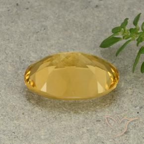 Citrino Dorado claro medio natural de 4.76 ct, Ovalada, VVS-VS