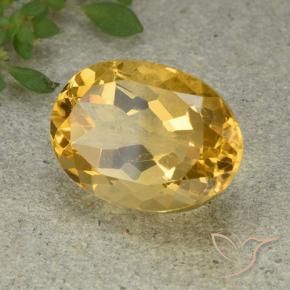 Citrino Dorado claro medio natural de 6.40 ct, Ovalada, VVS