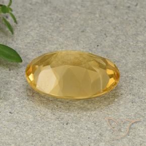 Citrino Dorado claro medio natural de 4.46 ct, Ovalada, VVS-VS