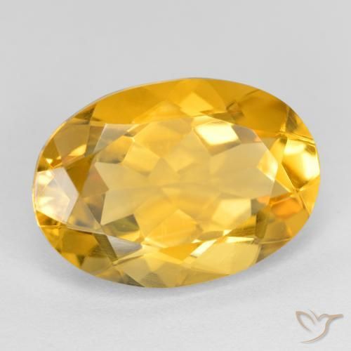 Citrino Dorado medio natural de 4.83 ct, Ovalada, VVS-VS