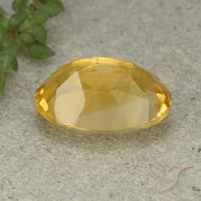 Citrino Dorado medio natural de 5.30 ct, Ovalada, VVS-VS