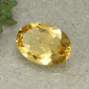 Citrino Dorado claro medio natural de 4.52 ct, Ovalada, VVS-VS