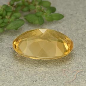 Citrino Dorado medio natural de 4.83 ct, Ovalada, VVS
