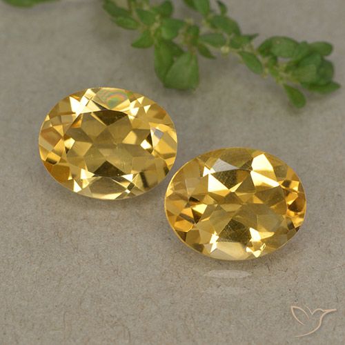 4.59ctw Natural Dorado claro medio Citrino, Ovalada, VVS-VS