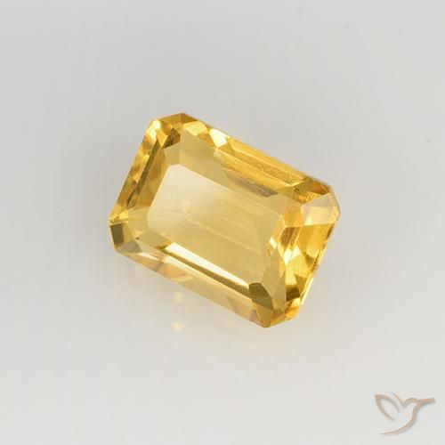 Citrino Dorado medio natural de 1.68 ct, corte esmeralda, VS