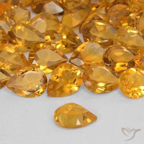 Citrino Naranja medio natural de 0.93 ct, En forma de pera, VVS-VS