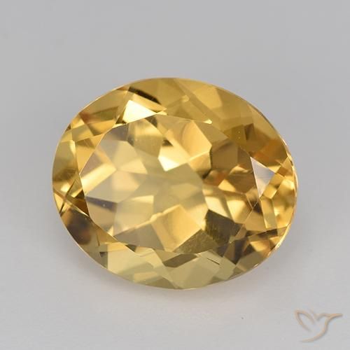 Citrino Dorado oscuro medio natural de 4.33 ct, Ovalada, VVS-VS
