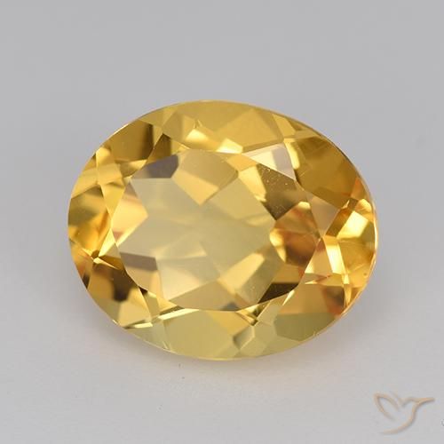 Citrino Dorado claro medio natural de 4.45 ct, Ovalada, VVS-VS