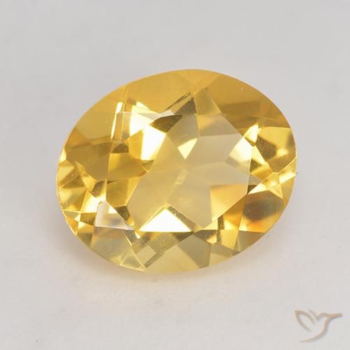 Citrino Dorado natural de 3.23 ct, Ovalada, VVS-VS