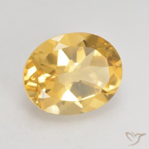 Citrino Dorado medio natural de 3.59 ct, Ovalada, VVS-VS
