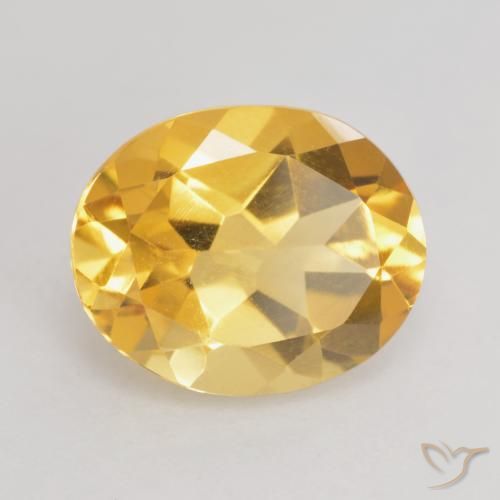 Citrino Dorado medio natural de 3.17 ct, Ovalada, VVS-VS