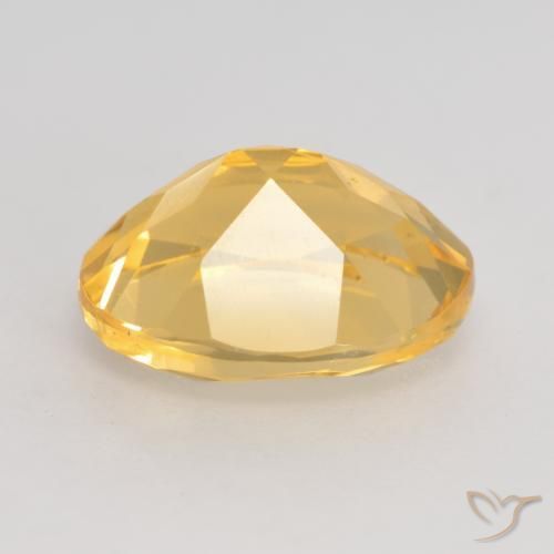 Citrino Dorado claro natural de 3.24 ct, Ovalada, VVS-VS