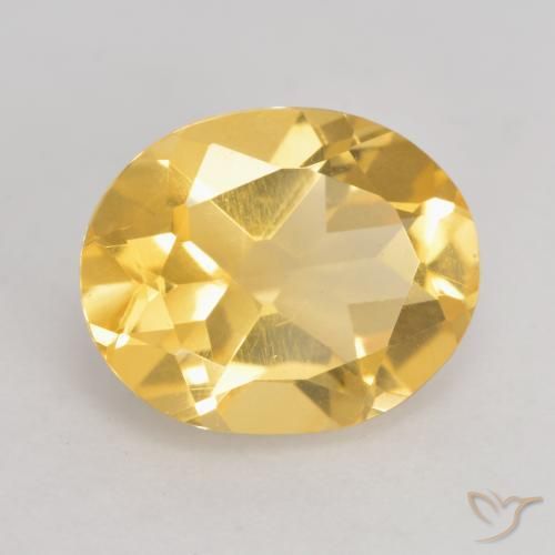 Citrino Dorado medio natural de 3.15 ct, Ovalada, VVS-VS