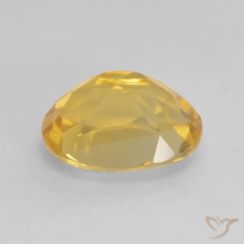 Citrino Dorado medio natural de 3.21 ct, Ovalada, VVS-VS