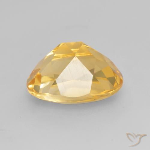 Citrino Dorado claro natural de 3.42 ct, Ovalada, VVS-VS