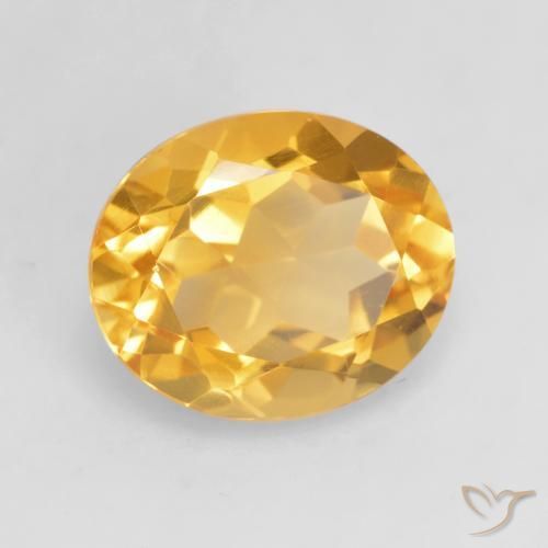 Citrino Dorado medio natural de 3.79 ct, Ovalada, VVS-VS