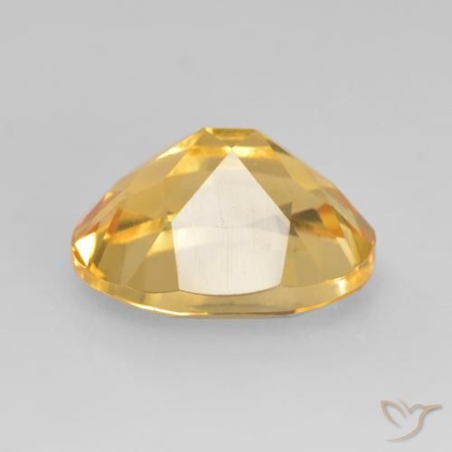 Citrino Dorado medio natural de 3.42 ct, Ovalada, VVS-VS