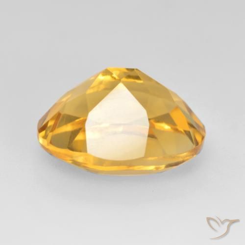 Citrino Dorado claro natural de 3.60 ct, Ovalada, VVS-VS