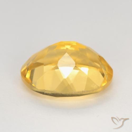 Citrino Dorado medio natural de 3.32 ct, Ovalada, VVS-VS