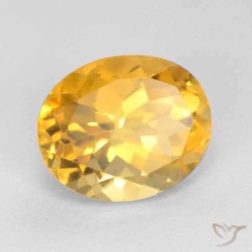 Citrino Dorado claro natural de 3.66 ct, Ovalada, VS