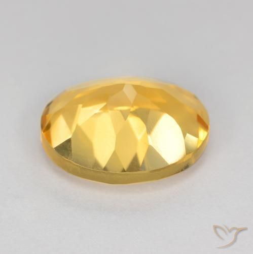 Citrino Dorado medio natural de 3.40 ct, Ovalada, VS