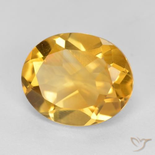 Citrino Dorado oscuro medio natural de 3.18 ct, Ovalada, VS