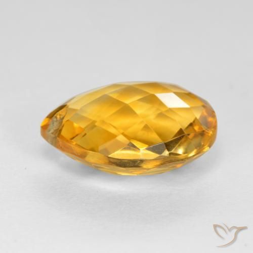 Citrino Dorado oscuro natural de 3.73 ct, En forma de pera, VVS-VS
