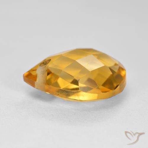 Citrino Dorado oscuro medio natural de 3.82 ct, En forma de pera, VVS-VS