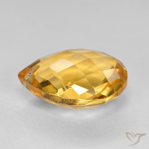Citrino Dorado oscuro medio natural de 3.82 ct, En forma de pera, VVS-VS
