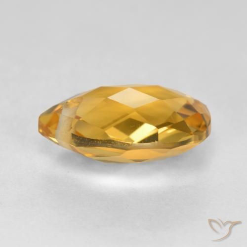 Citrino Dorado oscuro medio natural de 3.61 ct, En forma de pera, VVS-VS
