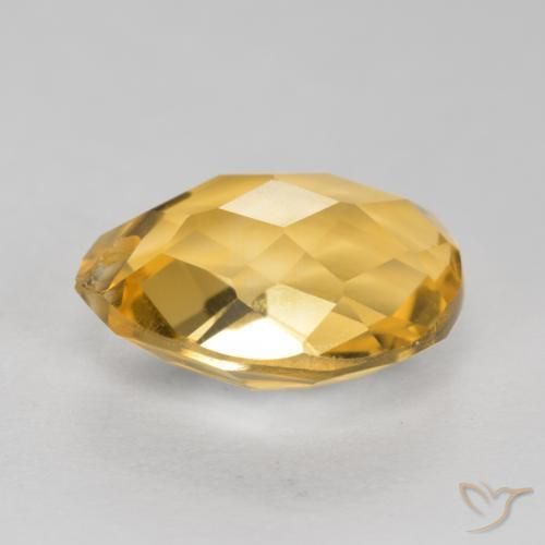 Citrino Dorado oscuro medio natural de 3.80 ct, En forma de pera, VVS-VS