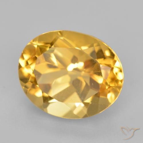 Citrino Dorado oscuro medio natural de 4.86 ct, Ovalada, VVS-VS