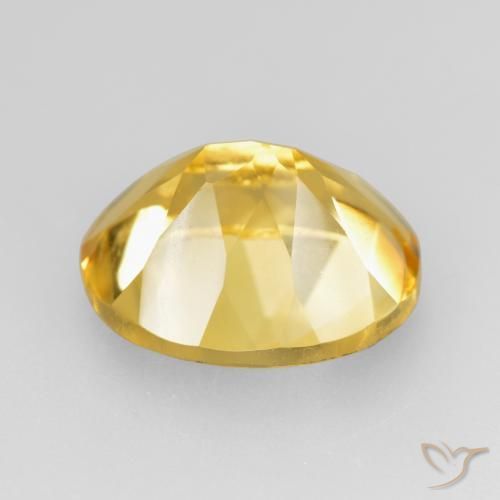 Citrino Dorado medio natural de 4.85 ct, Ovalada, VVS-VS