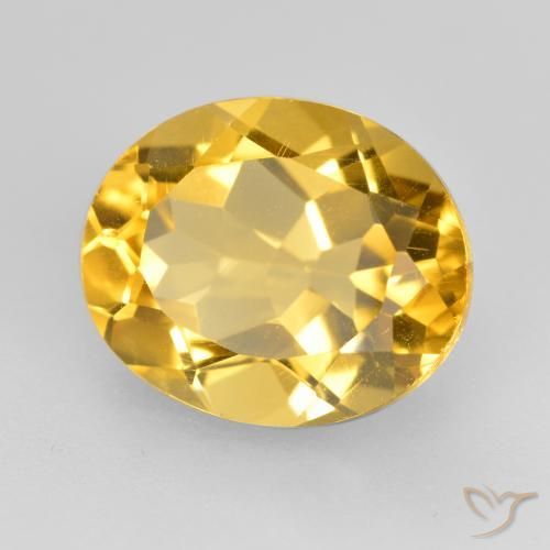 Citrino Dorado medio natural de 4.62 ct, Ovalada, VVS-VS