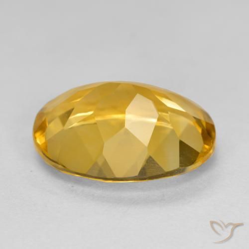 Citrino Dorado oscuro medio natural de 3.80 ct, Ovalada, VVS-VS