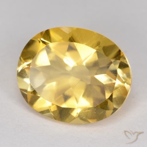 Citrino Dorado medio natural de 4.28 ct, Ovalada, VS